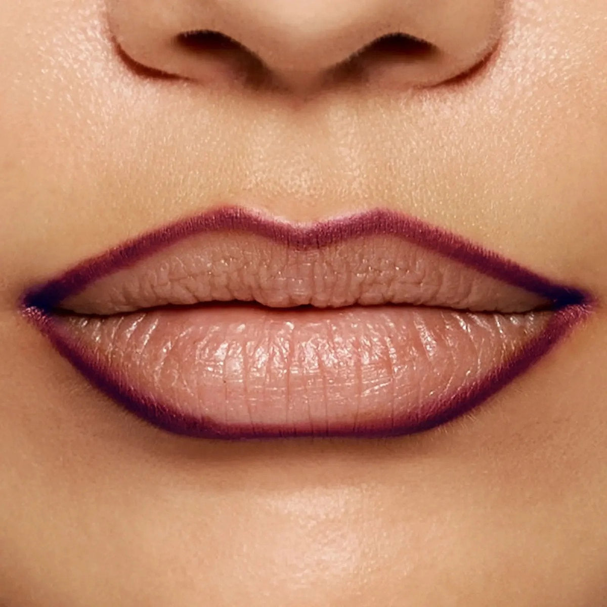 ACHANDISE Glide Lip Liner — Creamy, Blendable Color with Smooth Application